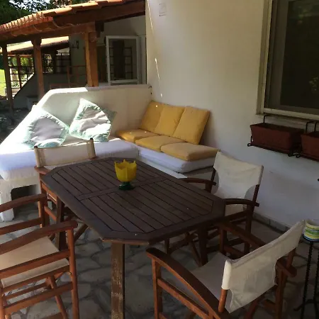 Vacation Queen Bed With Garden Vakantiehuis