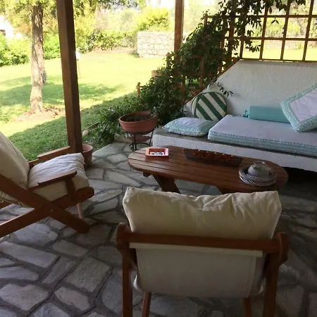 Vacation Queen Bed With Garden Vakantiehuis *